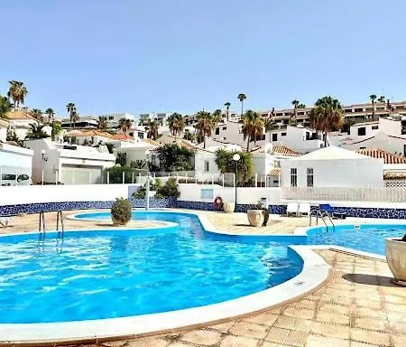 דירה Holliday Village *